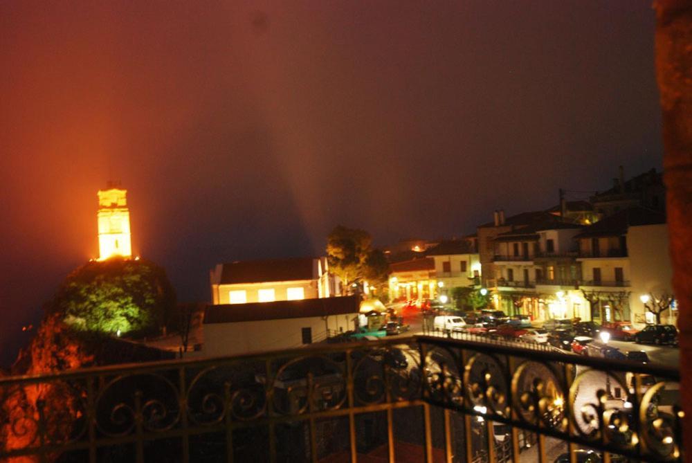 Hotel Parnassos Arachova Buitenkant foto